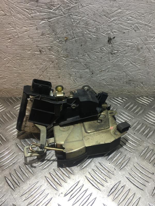 Serratura anteriore destra BMW SERIE 3 E36 TOURING BREAK Diésel - 1
