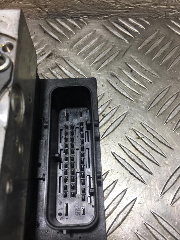 Blocco ABS (antibloccaggio freni) BMW X3 E83 PHASE 1 Diésel - 1