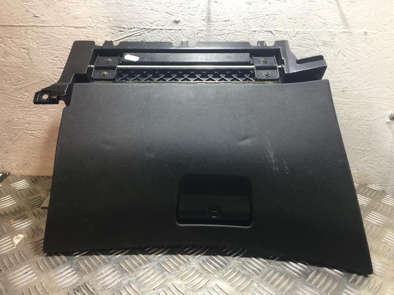 Boite a gants BMW SERIE 3 E46 COUPE PHASE 1  - 1
