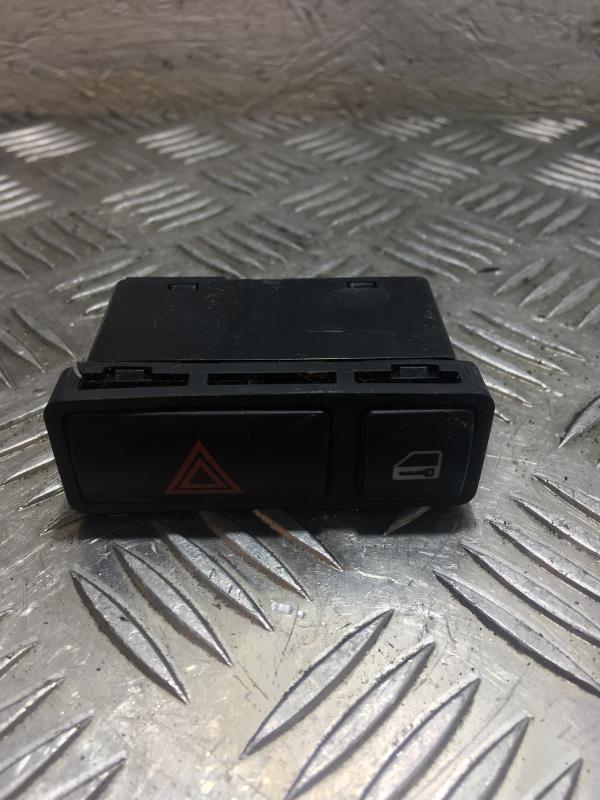 Bouton de warning BMW SERIE 3 E46 CABRIO Essence - 1