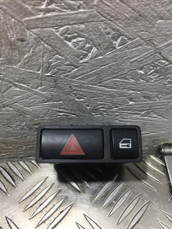 Bouton de warning BMW SERIE 3 E46 PHASE 1  - 1