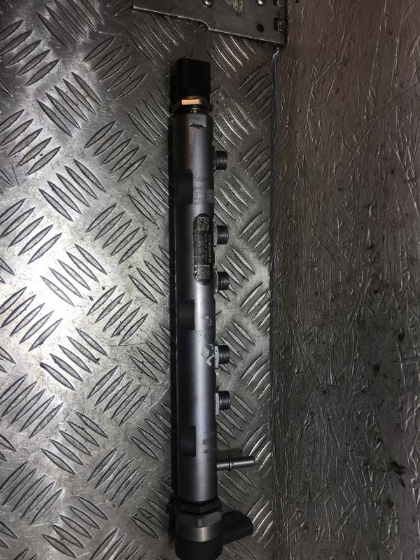 Capteur de pression de rampe injection BMW SERIE 1 E81  - 1