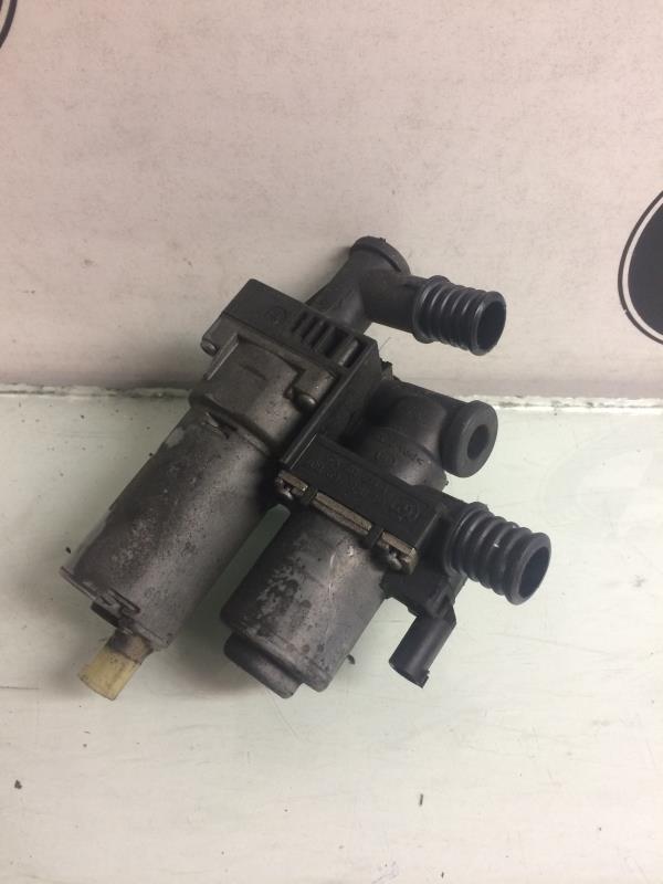 Pompe à eau BMW SERIE 3 E46 COMPACT PHASE 1 Essence - 1