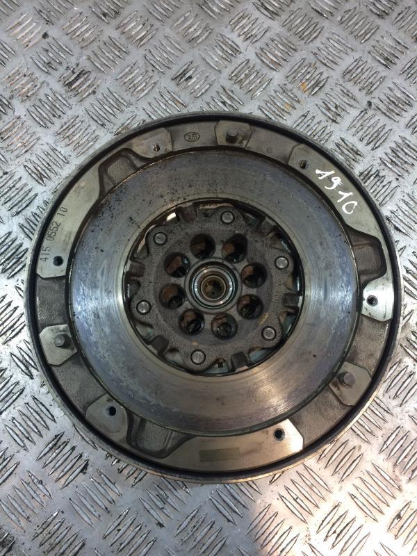 Volant moteur BMW X1 E84 PHASE 1 Diesel - 1