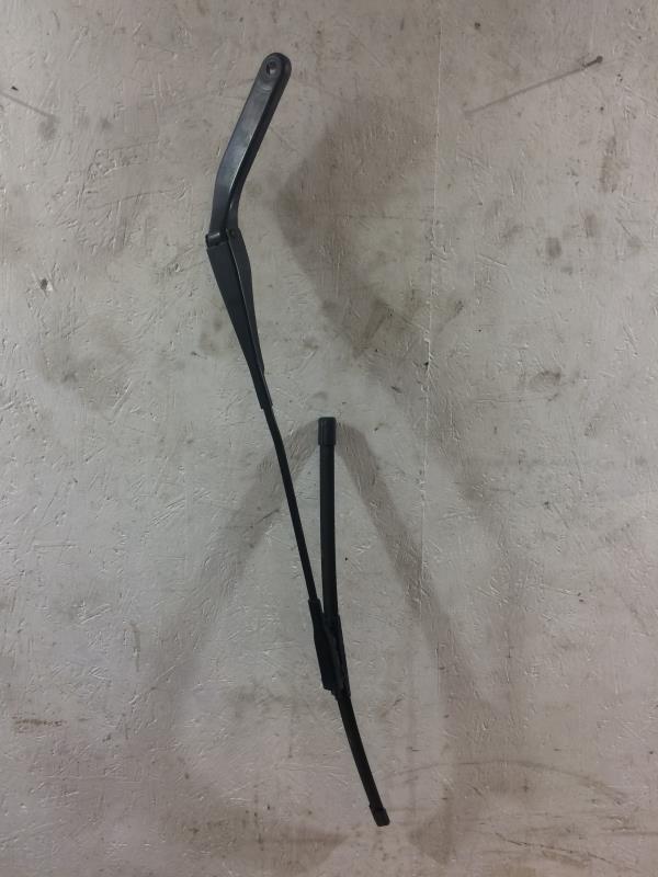 Braccio tergicristallo anteriore destro BMW SERIE 1 E87 PHASE 2 Diésel - 1