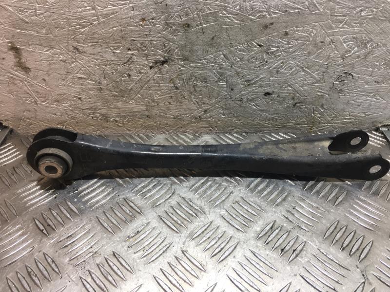 Braccio sospensione superiore posteriore destro BMW SERIE 1 F20 PHASE 1  - 1
