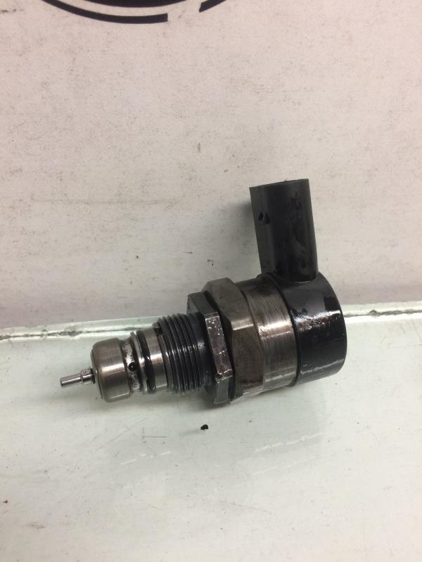 Capteur de pression de rampe injection BMW SERIE 1 E81  - 1