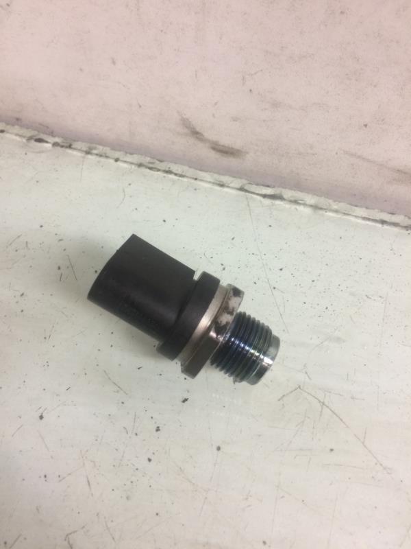 Capteur de pression de rampe injection BMW X1 E84 PHASE 1  - 1