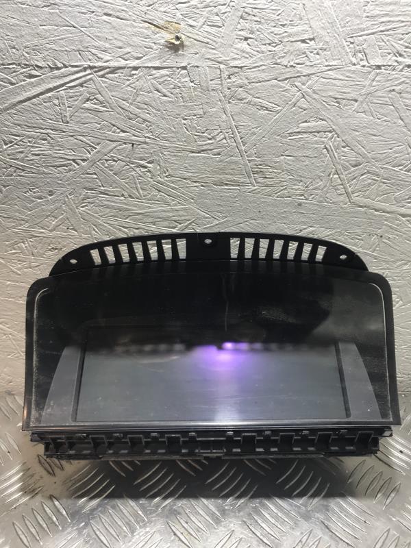 Ecran GPS BMW SERIE 7 E65 PHASE 1 Diesel - 1