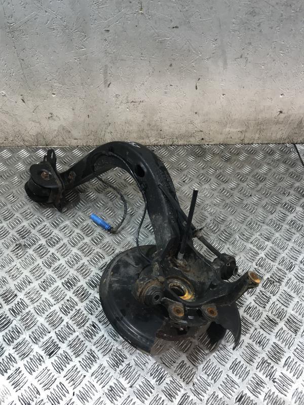 Fusee arriere gauche BMW X3 E83 PHASE 1 Essence - 1