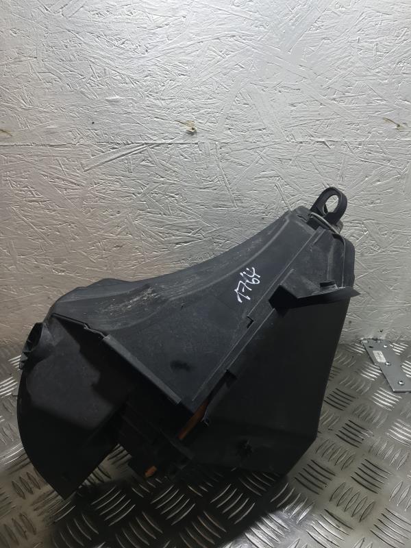 Boite a gants BMW SERIE 1 E81 Diesel - 1