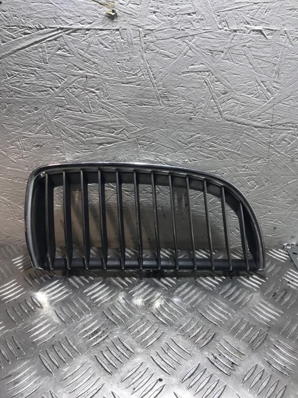 Grille de calandre droite BMW SERIE 3 E91 TOURING PHASE 1 BREAK Diesel - 1