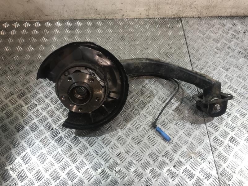 Fusee arriere gauche BMW X3 E83 PHASE 2 Diesel - 1