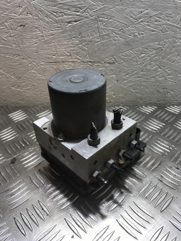 Blocco ABS (antibloccaggio freni) BMW X3 E83 PHASE 1 Gasolina - 1