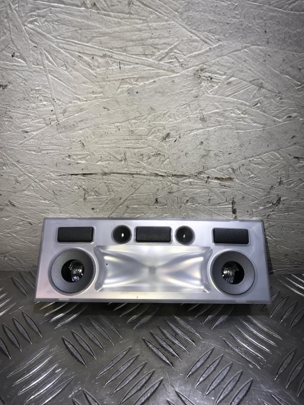 Eclairage de plafonnier BMW SERIE 7 E65 PHASE 2 Diesel - 1