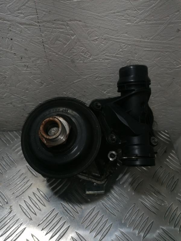 Pompe à eau BMW SERIE 3 E46  - 1
