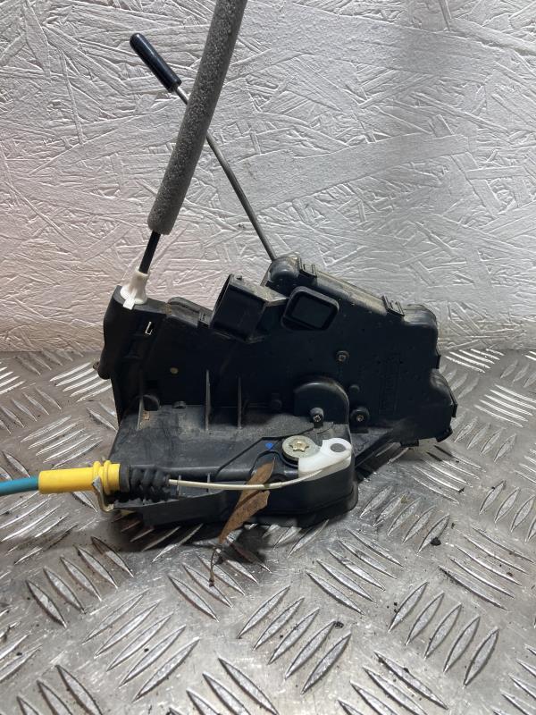 Serrure arriere gauche BMW SERIE 3 E46 PHASE 1 Essence - 1