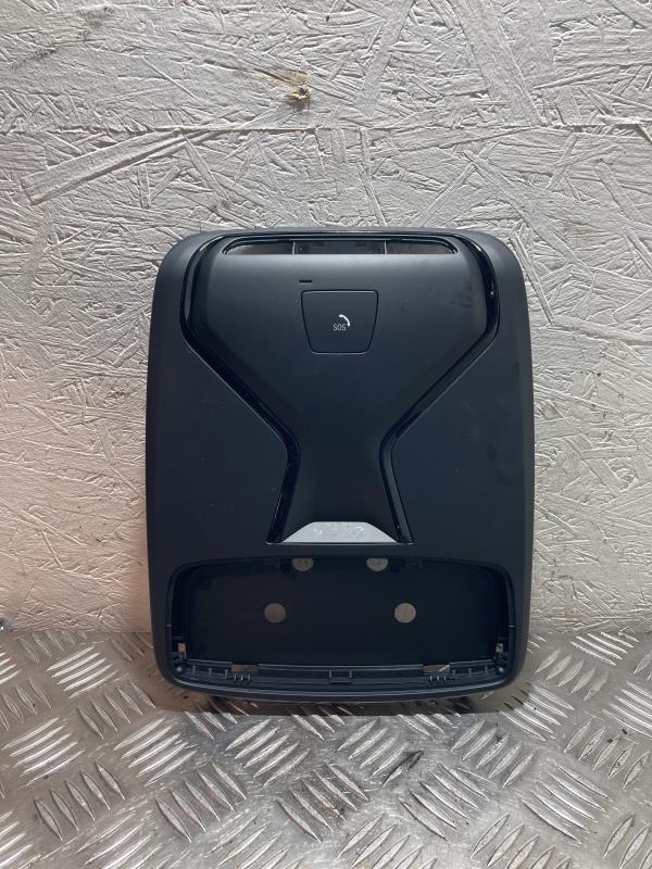 Eclairage de plafonnier BMW X3 G01  - 1