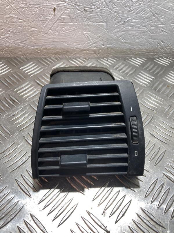 Bocchetta aerazione cruscotto anteriore sinistra BMW X5 E53 Diésel - 1