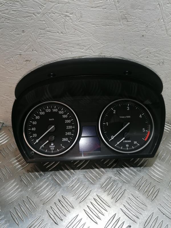 Compteur BMW SERIE 3 E90  - 1