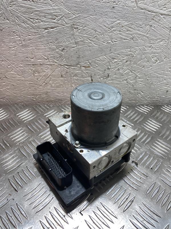 Blocco ABS (antibloccaggio freni) BMW X3 E83 PHASE 1 Diésel - 1