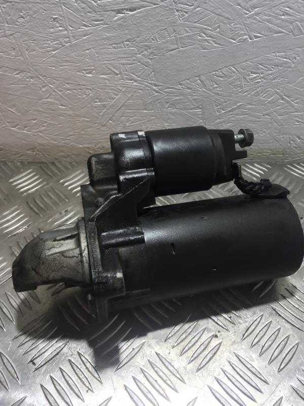 Demarreur BMW SERIE 3 E90 PHASE 1 Diesel - 1