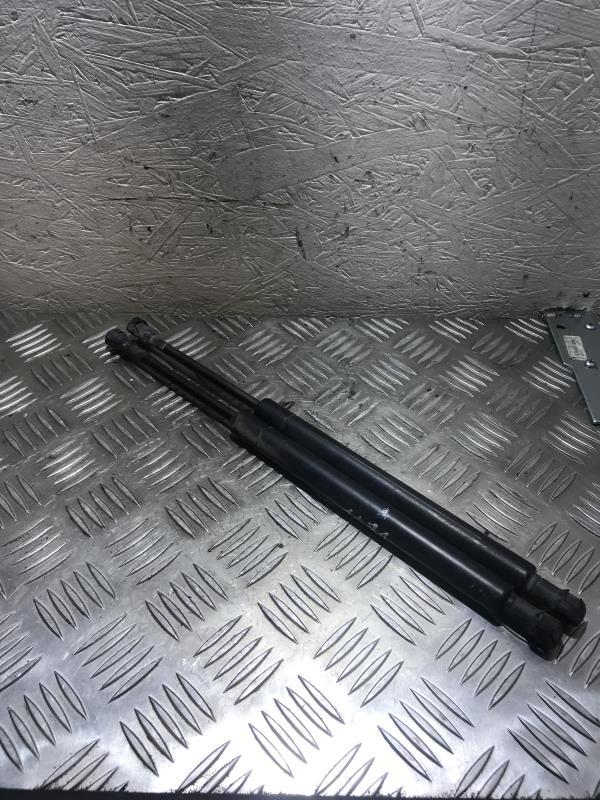 Verin de coffre BMW SERIE 3 E46 PHASE 1 Diesel - 1