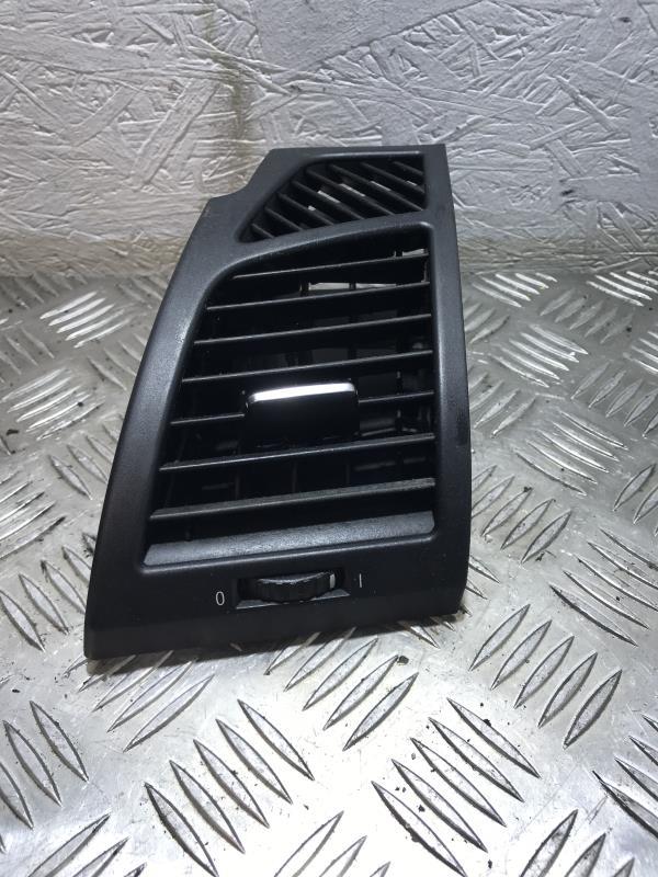 Bocchetta aerazione cruscotto anteriore sinistra BMW SERIE 1 E87 PHASE 1 Diésel - 1