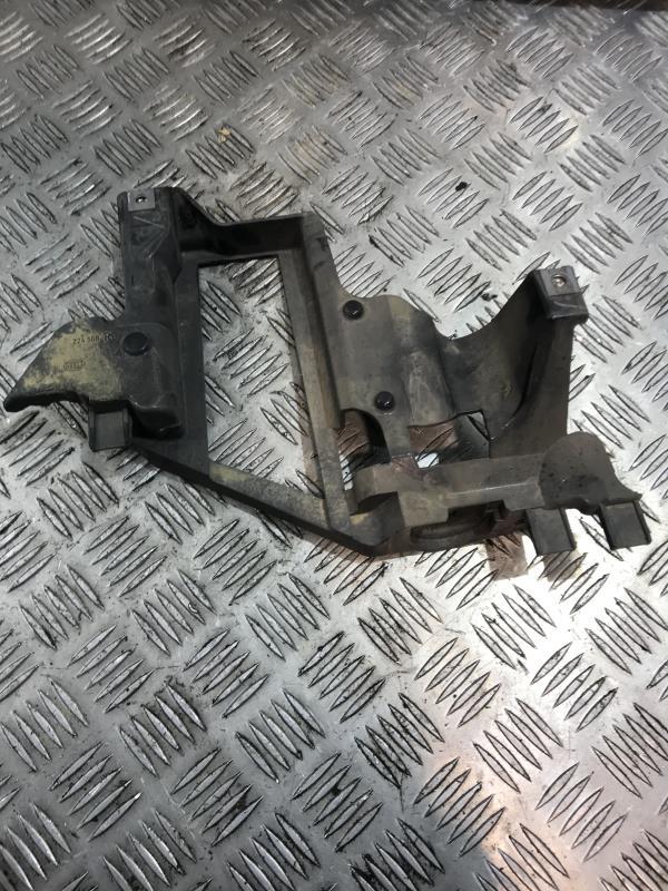 Support de phare droit (tôle) BMW X5 E53 Diesel - 1