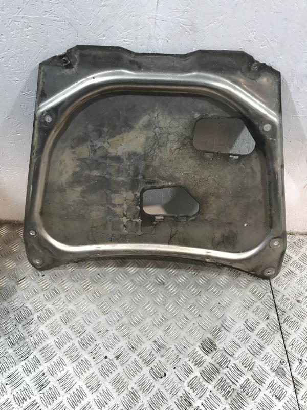 Cache sous moteur BMW X5 E53 Diesel - 1