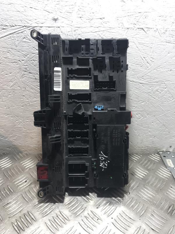 Portafusibili BMW X5 E53 Gasolina - 1