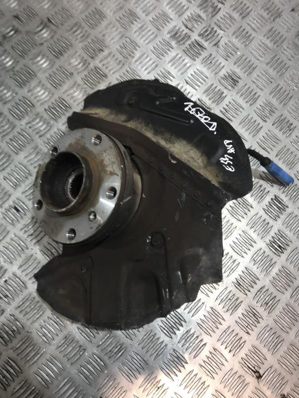 Fusee avant droit BMW X5 E53  - 1