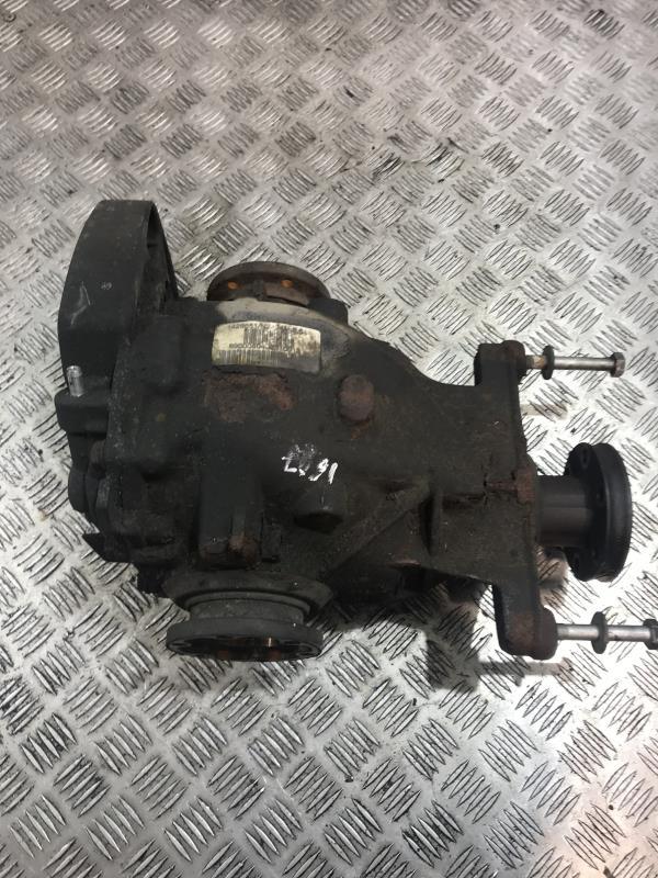 Pont (propulsion) BMW X5 E53 Essence - 1
