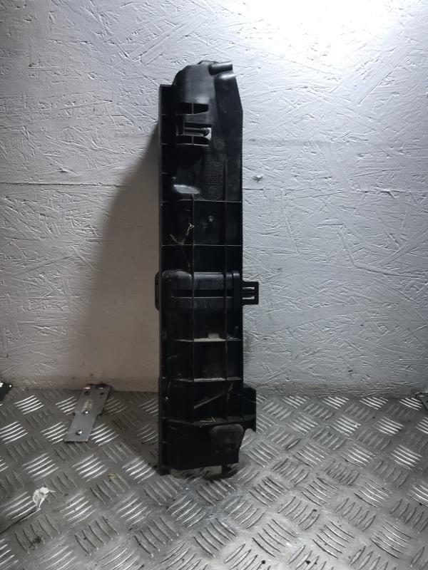 Support radiateur BMW SERIE 1 E87 PHASE 1 Diesel - 1
