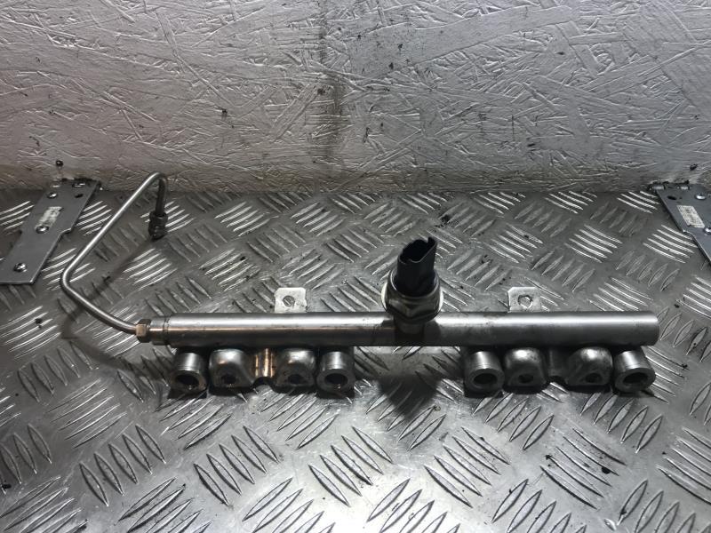 Rampe injection MINI MINI 2 R56 PHASE 1 Essence - 1