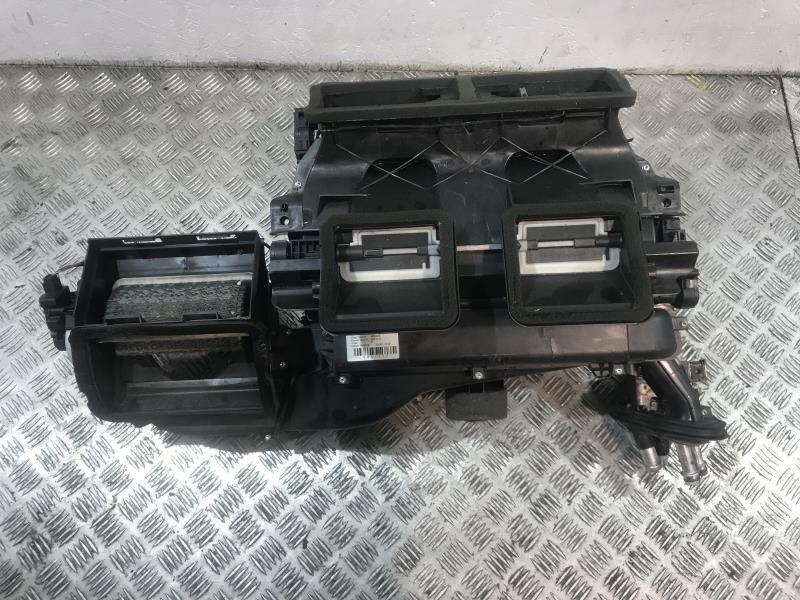 Bloc chauffage BMW SERIE 1 E81 Diesel - 1