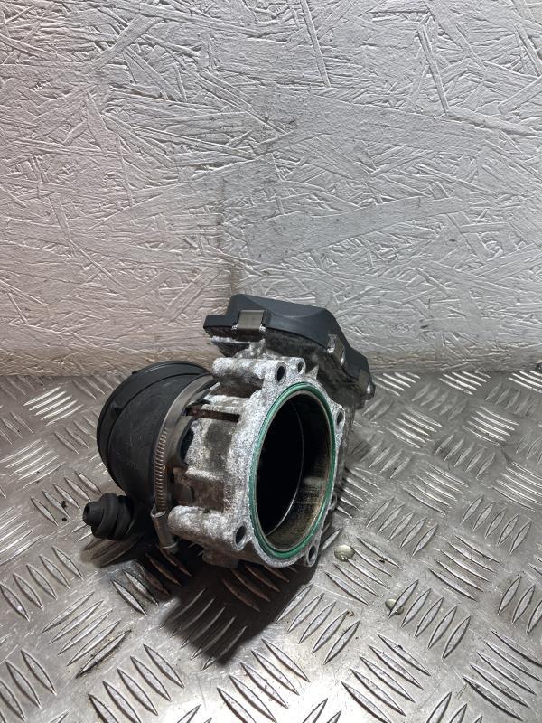 Boitier papillon BMW SERIE 1 E87 PHASE 2 Essence - 1