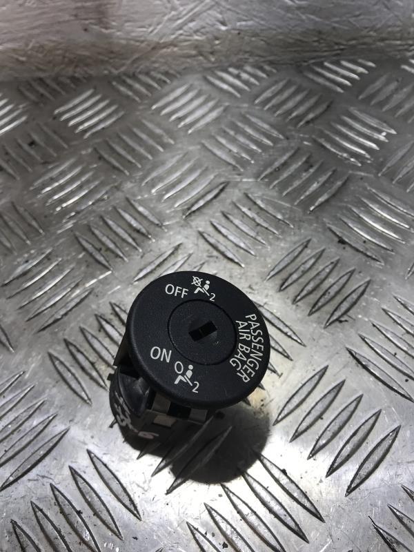 Bouton/Interrupteur MINI MINI 2 R56 PHASE 1 Essence - 1