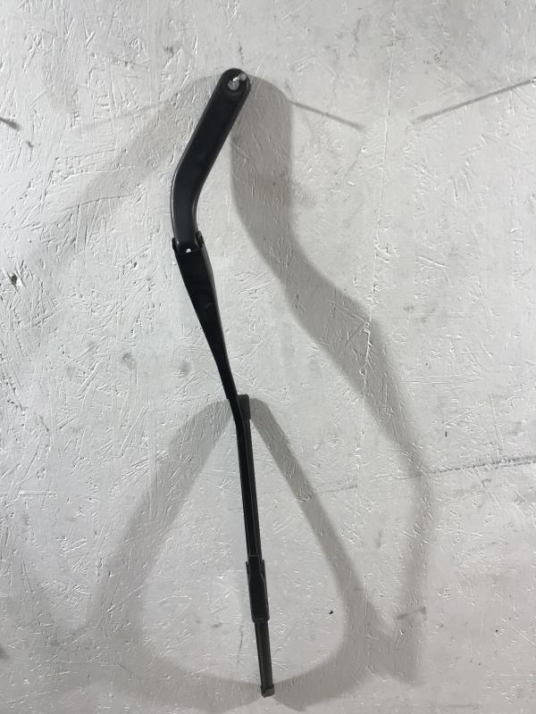Braccio tergicristallo anteriore destro BMW SERIE 1 E81 Diésel - 1