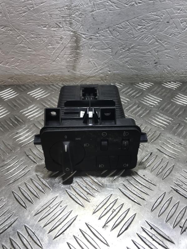 Commande de phare BMW SERIE 3 E46 PHASE 1 Essence - 1