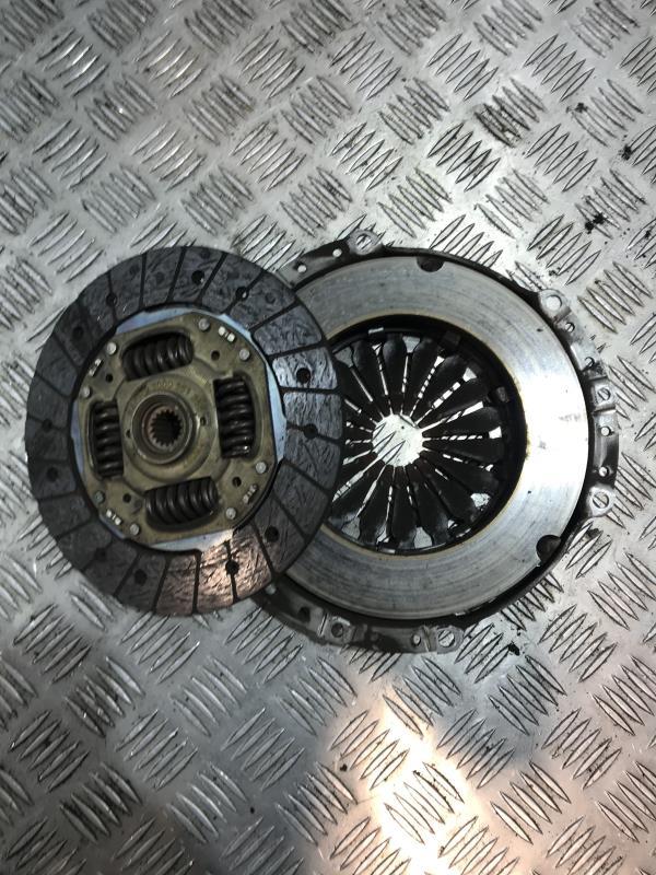 Embrayage MINI MINI 2 R56 PHASE 1 Essence - 1