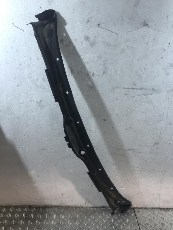 Baie de pare brise BMW X5 E53 Diesel - 1