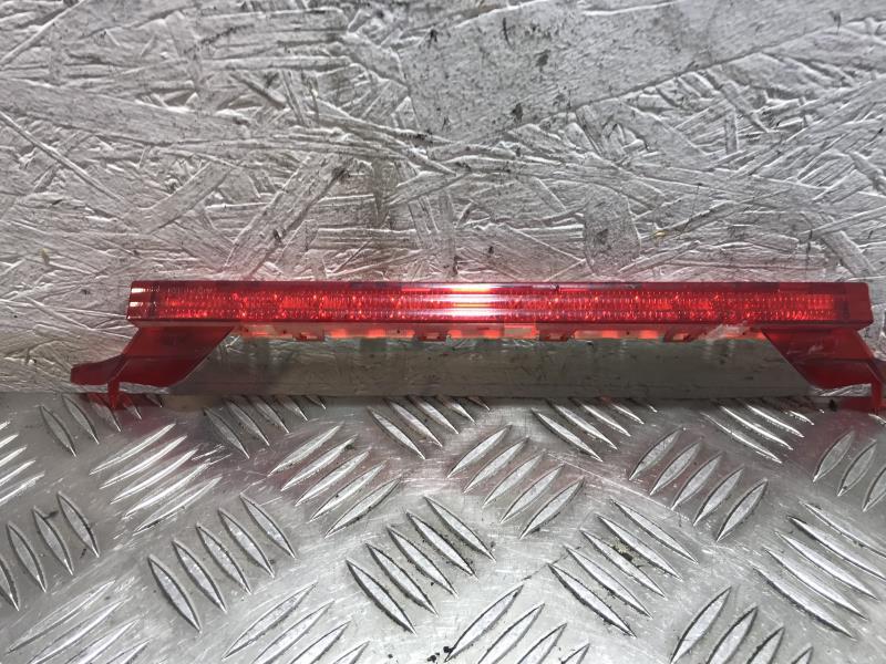 Luce stop centrale BMW SERIE 1 E87 PHASE 2 Diésel - 1