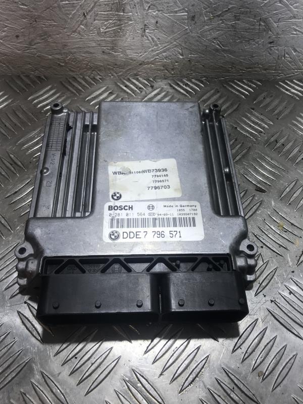 Calculateur BMW X3 E83 PHASE 1  - 1