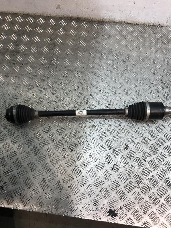 Giunto cardanico posteriore sinistro (trasmissione) BMW X1 F48 PHASE 2  - 1