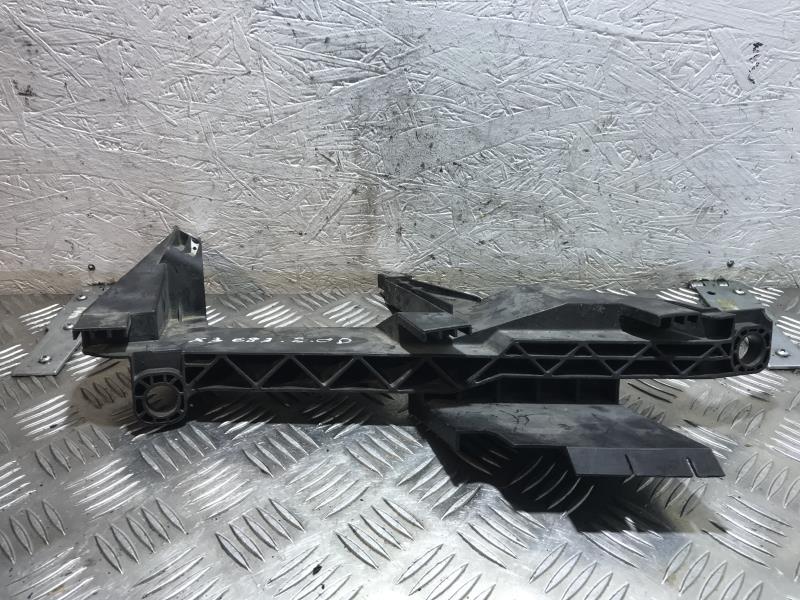 Support de phare droit (tôle) BMW X3 E83 PHASE 1  - 1