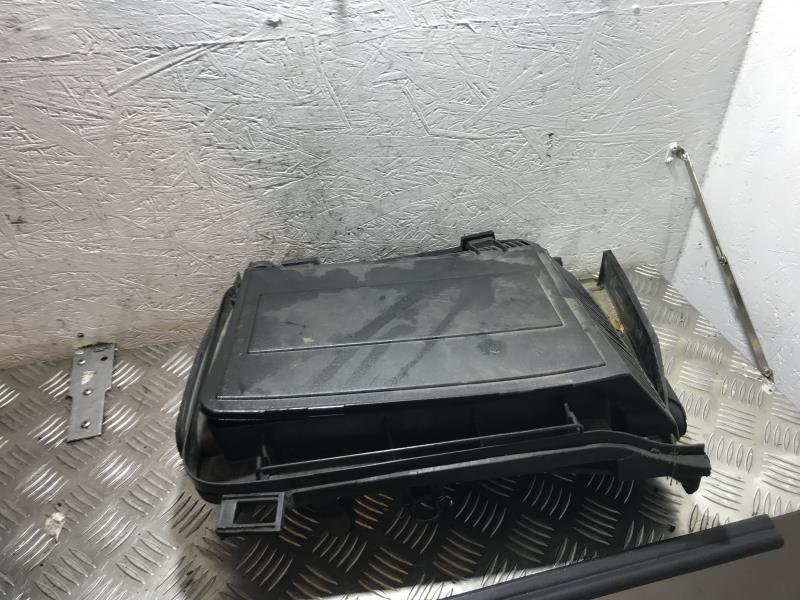 Boite a air BMW SERIE 5 E39 PHASE 1  - 1