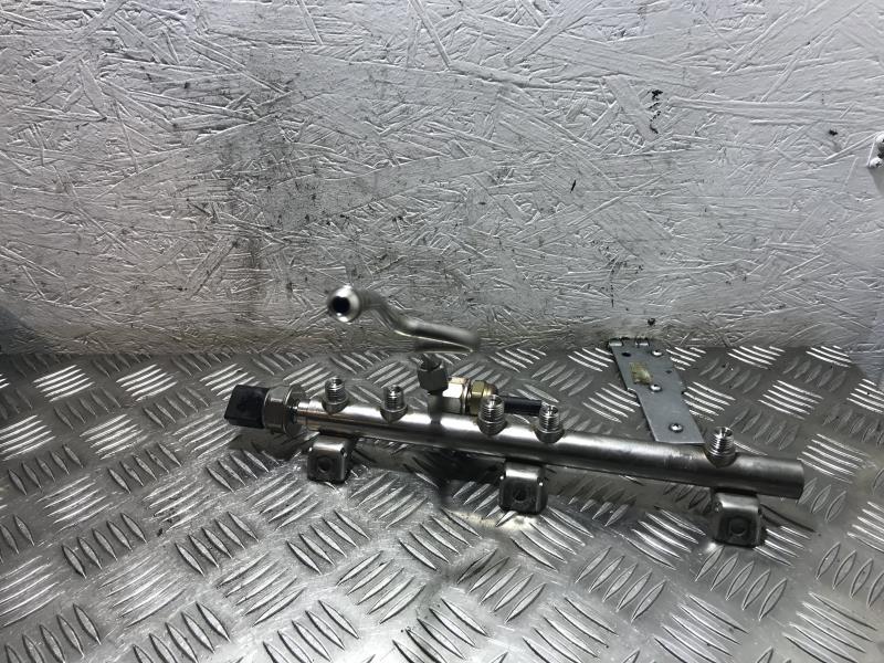 Rampe injection BMW SERIE 1 E87 PHASE 2  - 1