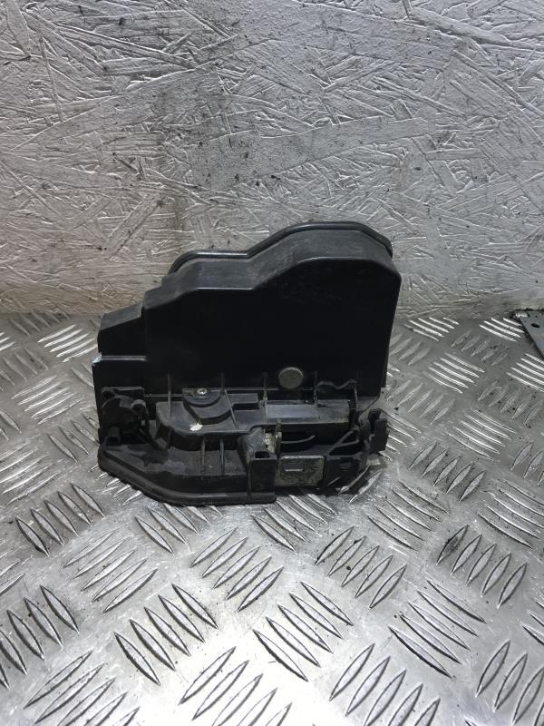 Serrure avant droit BMW X3 E83 PHASE 1 Diesel - 1
