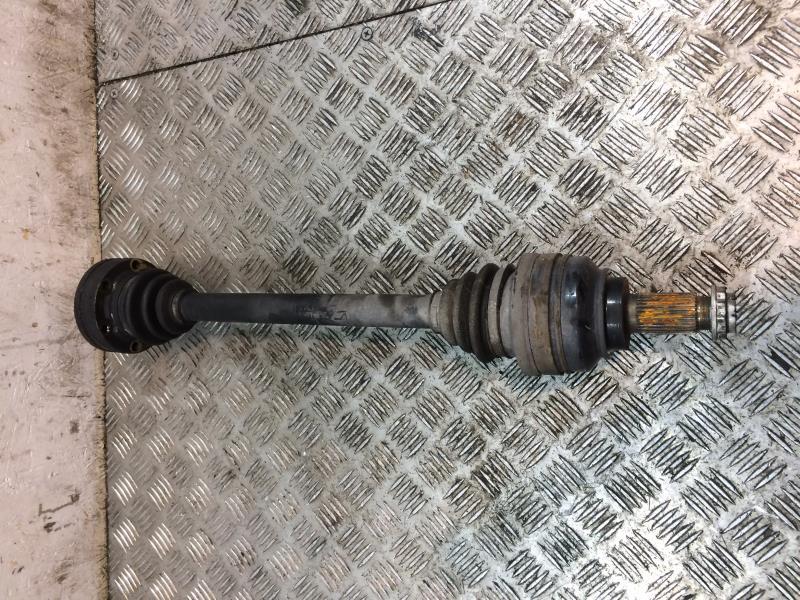 Giunto cardanico posteriore sinistro (trasmissione) BMW X5 E53 Diésel - 1
